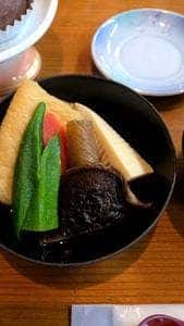 ぼたんや