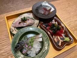 小皿のまぐろとさば。西新宿