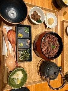 ゑびや商店 大食堂