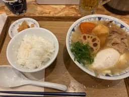 野菜を食べる ごちそうとん汁 ごちとん ホワイティうめだ店