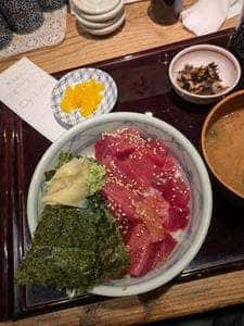 豊洲鮪仲卸直営店 鮮菜魚 早瀬