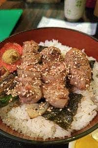 炭火焼 鳥次郎