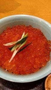 いくら家丼 頂