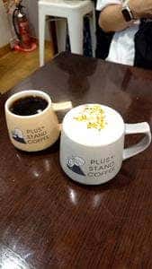 PLUS+ STAND COFFEE