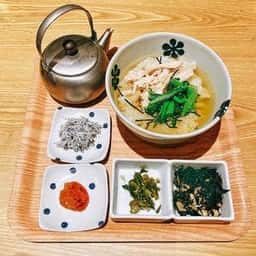 だし茶漬け＋肉うどん えん ラスカ平塚店