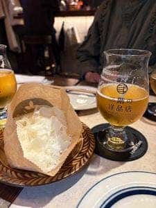 二階の洋品店