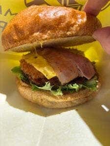 SHIMAUMA BURGER ジアウトレット広島店