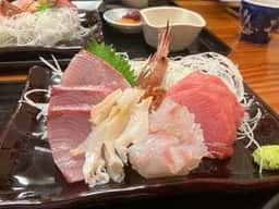 上田鮮魚店 お食事処 漁火