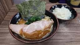 横浜ラーメン 武蔵家 松戸店