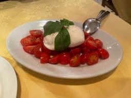 ピッツェリア・トラットリア Napule 南青山店