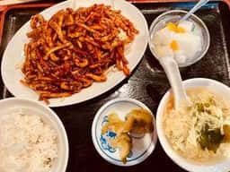 龍江飯店