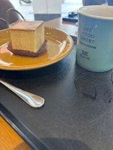 フラットホワイト コーヒー ファクトリー 長町店