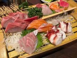 全国各地の銘酒が揃う店 鈴～Rin～