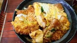 富士尾山荘 お食事処