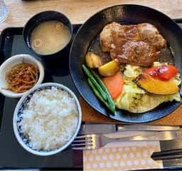 屋根裏