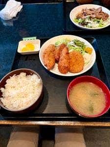 あじわいまどる