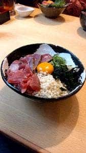 愛想屋 西天満店