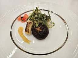 FUN DINING