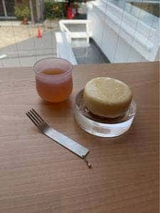 NONFICTION Café