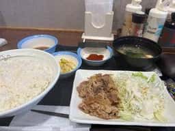 松屋 桜新町店