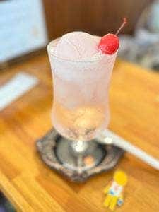 泊まれる純喫茶 ヒトヤ堂