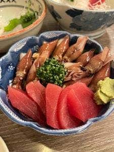 酒屋の酒場