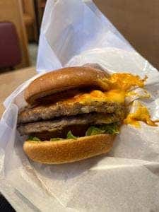 モスバーガー 松山三津店