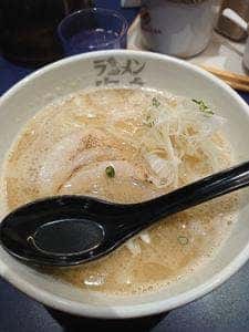 ラーメン海鳴 天神店