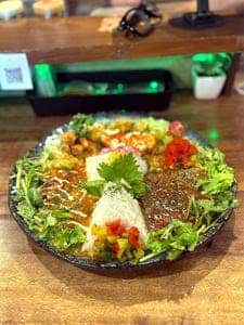SPICE STAND TONGARI