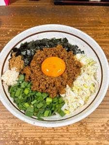 酒 麺 やまの