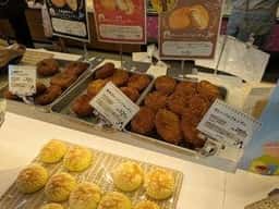 ペンギンベーカリー 小牧口店