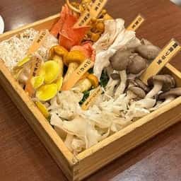 きのこ鍋&きのこ料理専門店 何鲜菇 上野店