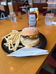 TOKYO AMERICAN CLUB