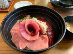 豊魚亭