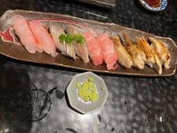 すしの助 中津店