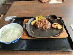 ハンバーグ＆ステーキ 黒毛和牛 腰塚 新宿高島屋タイムズスクエア店