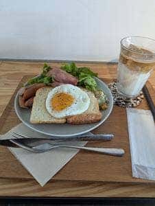 THE Lower East Nine cafe -LE9-