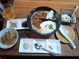 沖縄そばと島どうふ TO-PU