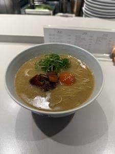 山田のうなぎ うな骨らーめん 築地本店