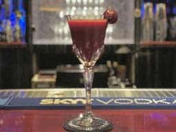 Cocktail & Entertainment AZUR