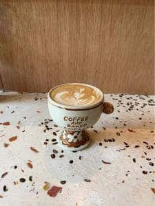 coffee & baked LOCASA