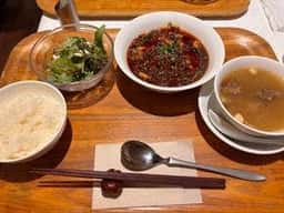 南青山エッセンス