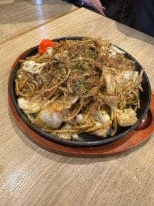粉もん屋 八 浮間舟渡駅前店