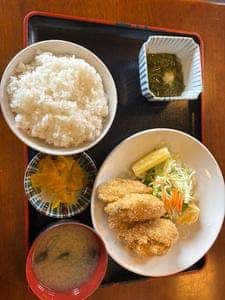 魚処 厚生食堂