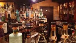 Tea House & Cafe Bar バッカス