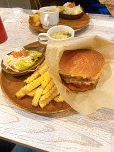 YOKO YOKO BURGER