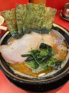 家系ラーメン 裏大輝家