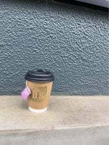 D's coffee