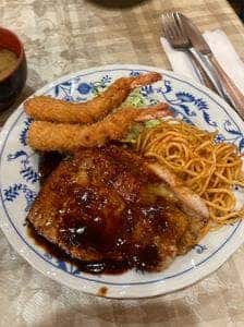 香港