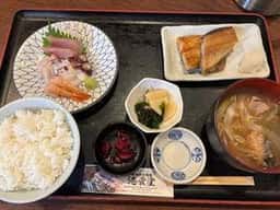 新潟鮮魚問屋 港食堂 ピアBandai